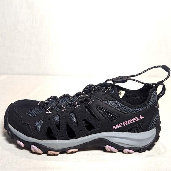 NEW Merrell Womens Accentor 3 Sieve Water Hiking Shoes Sz 7 black - Picture 1 of 4